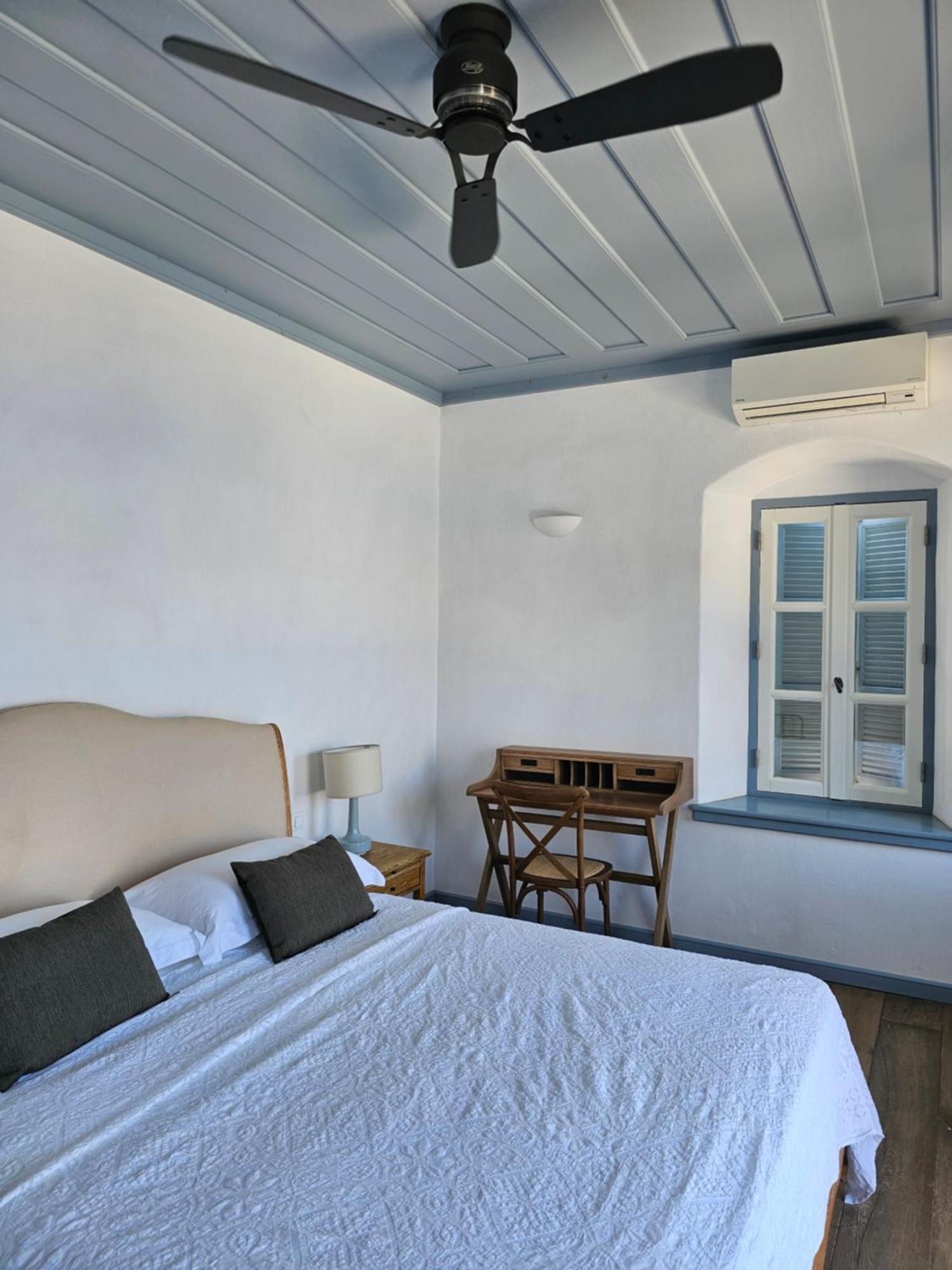 The Anchor House Bed & Breakfast Sými Luaran gambar